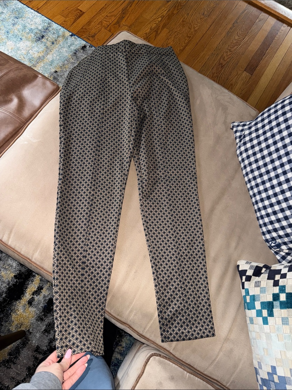 Jones New York Black & Tan Geometric Skinny Pants